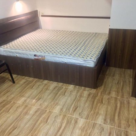 Apartment Gorgasali_57 Батуми Екстериор снимка